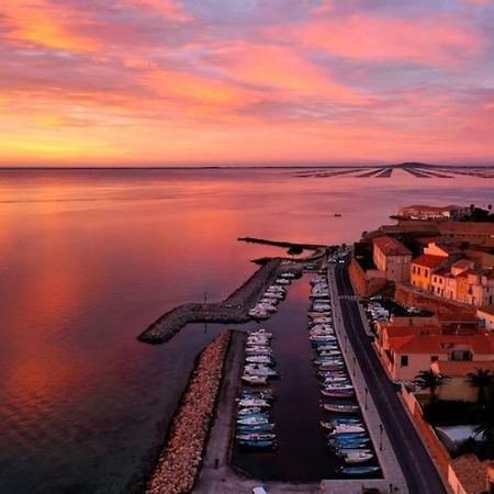 Appartement Cosy A 50 M De La Plage Et Du Port Meze Bagian luar foto