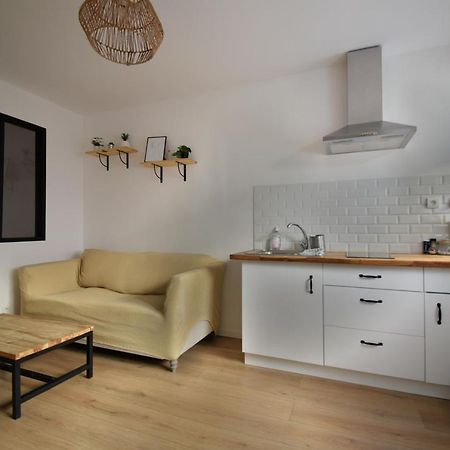 Appartement Cosy A 50 M De La Plage Et Du Port Meze Bagian luar foto